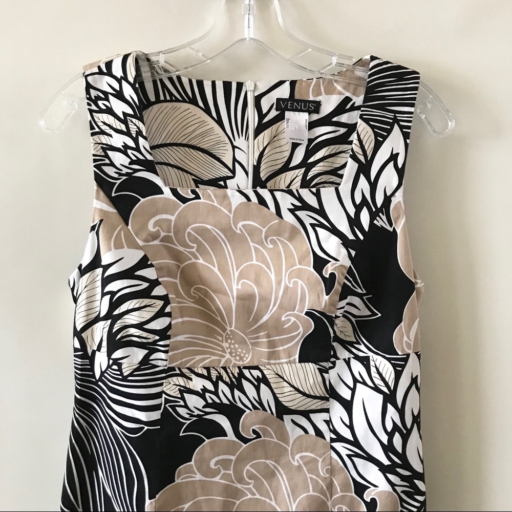 VENUS Knee Length Pattern Sheath Dress - Picture 3 of 7